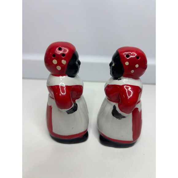Aunt Jemi salt and pepper shakers - Picture 2 of 4